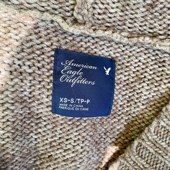 Comfortable sweater from American Eagle Outfitters - Picture 4 of 6